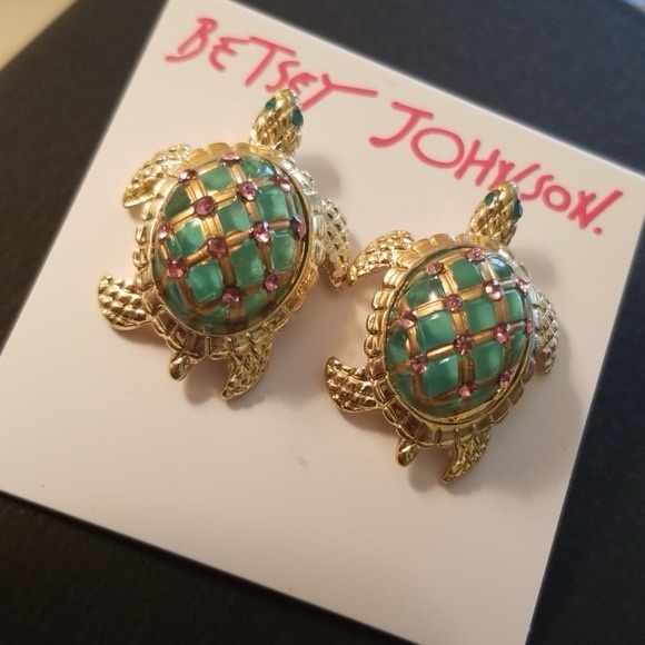 Betsey Johnson Gold & Green Turtle Earrings - Picture 2 of 2
